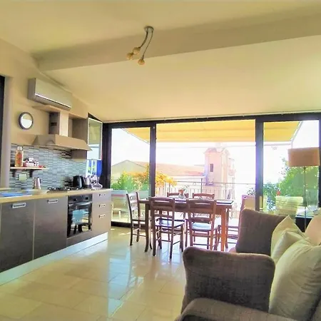 Holiday home Casa Aranci *